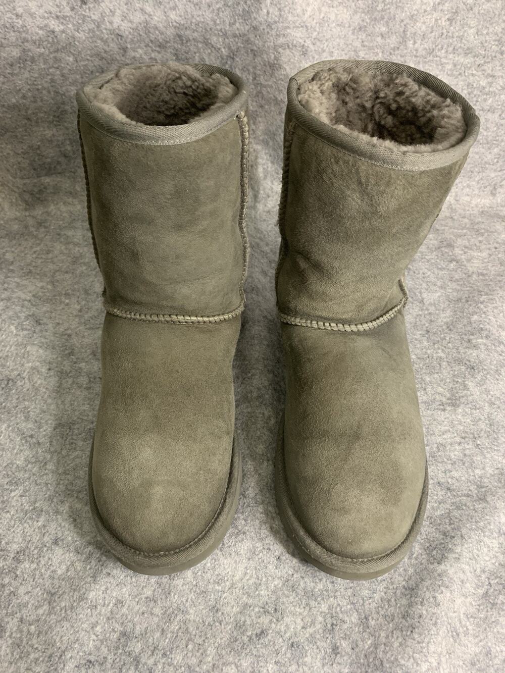 UGG Women's Classic Short II Boot In Gray, Size US 9, EU 40 1016223, Classic